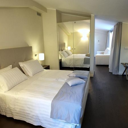 ל'אקווילה La Dimora Del Baco Hotel מראה חיצוני תמונה