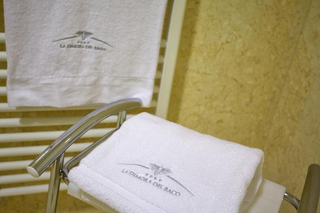 ל'אקווילה La Dimora Del Baco Hotel מראה חיצוני תמונה